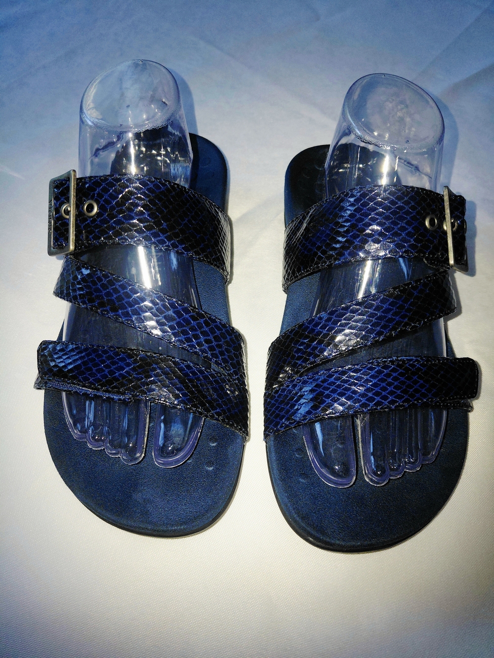 EUC Sz 9 WIde Vionic Skylar Navy Blue Snake-Embossed Leather Slide Sandals - Picture 10 of 10